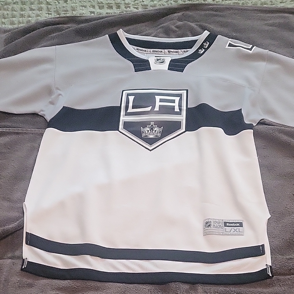 LA Kings Gray and Black Jersey